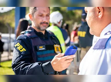 Os irmãos Renner e Ronner Salles da Cunha, do Trio Zero Bala, foram atropelados no Rio.