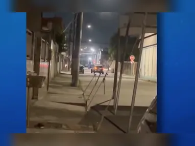 Imagem ilustrativa da imagem PM de folga persegue carro roubado e troca tiros com criminosos na Serra