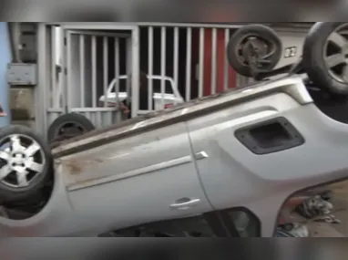 Guarda Municipal mostra um dos radares, emprestados pela Polícia Rodoviária Federal (PRF), que serão utilizados pela corporação em locais de alta circulação das bicicletas elétricas
