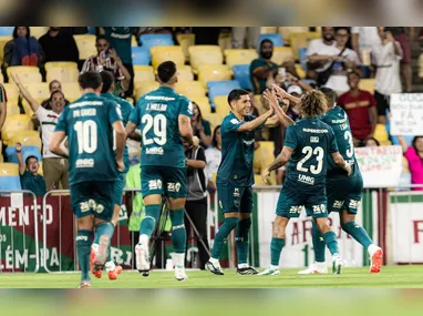 O brasileiro Filipe Luís durante treinamento do Monaco