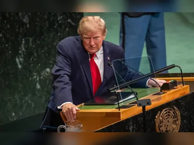 O presidente Luiz Inácio Lula da Silva (PT) discursa na abertura da sessão de debates da Assembleia Geral da Organização das Nações Unidas (ONU), em Nova York, nesta terça- feira, 22. Lula afirmou que todos os países são reféns do imobilismo de um Conselho de Segurança (CS) que não cumpre seu papel