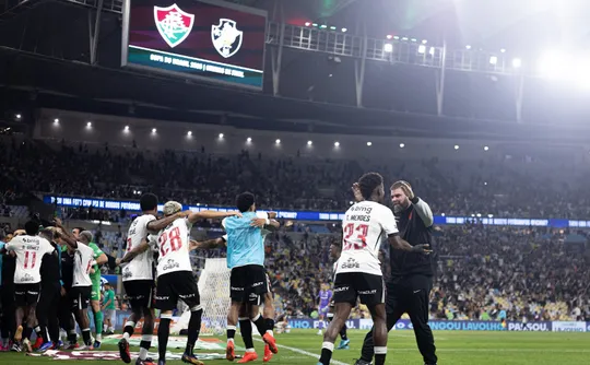 Imagem ilustrativa da imagem Vasco tenta convencer Conmebol a liberar jogo contra Boca no Maracanã