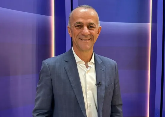 Imagem ilustrativa da imagem Acompanhe ao vivo a sabatina com Helder Salomão, candidato ao governo do ES