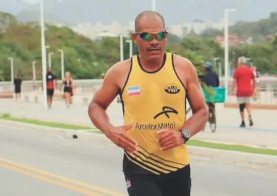 Imagem ilustrativa da imagem Atleta com baixa visão volta à Corrida Tribuna em busca de novo pódio
