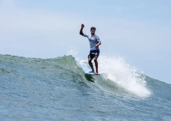 Imagem ilustrativa da imagem Capixaba termina como o melhor brasileiro no Mundial de Longboard Surf