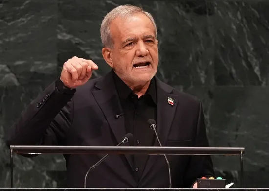 Imagem ilustrativa da imagem Em discurso duro na ONU, presidente do Irã acusa EUA e Israel de terrorismo
