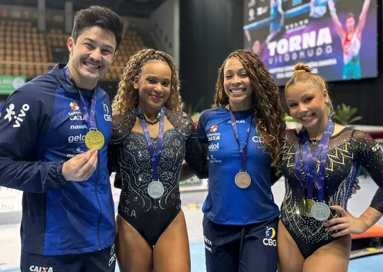 Imagem ilustrativa da imagem Flávia Saraiva e Rebeca Andrade fazem dobradinha na trave; Nory conquista o ouro
