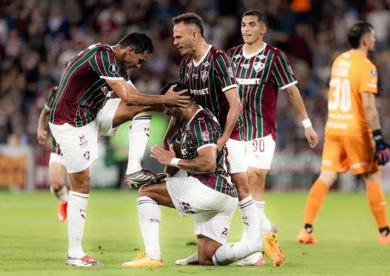 Imagem ilustrativa da imagem Fluminense vence Platense por 2 a 0 e abre vantagem na Libertadores