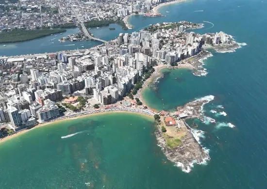 Imagem ilustrativa da imagem Guarapari cresce além das praias e amplia sua força econômica no Espírito Santo