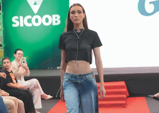Imagem ilustrativa da imagem Jeans volta com tudo na nova temporada