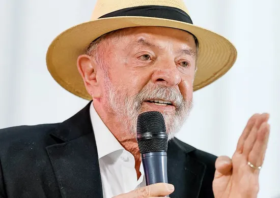 Imagem ilustrativa da imagem Lula pede quebra completa de sigilo do caso Master "doa a quem doer"