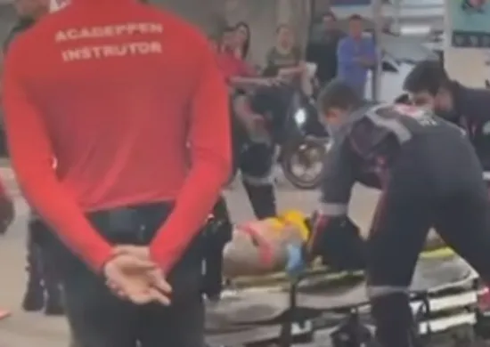 Imagem ilustrativa da imagem Motociclista fica ferido após colidir com viatura da Polícia Penal em Vila Velha
