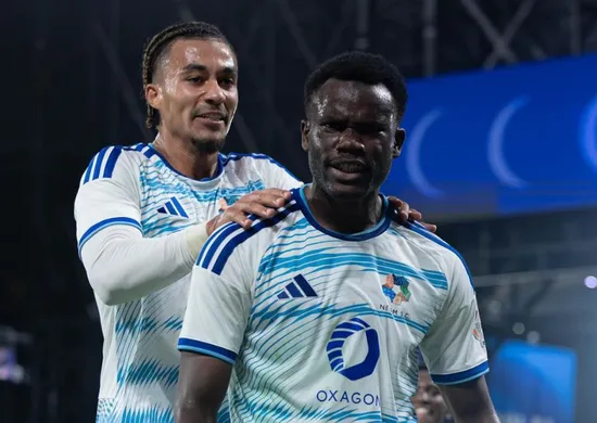 Imagem ilustrativa da imagem Neom vence Al-Hilal e derruba invencibilidade que durava desde o Fluminense
