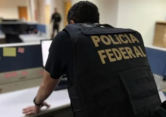 Imagem ilustrativa da imagem Operação Rastilho: PF cumpre mandados em investigação eleitoral no CE