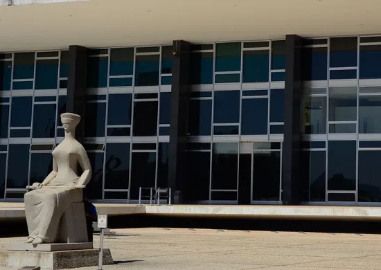 Imagem ilustrativa da imagem STF confirma transmissão pela internet de sessão sobre Moraes