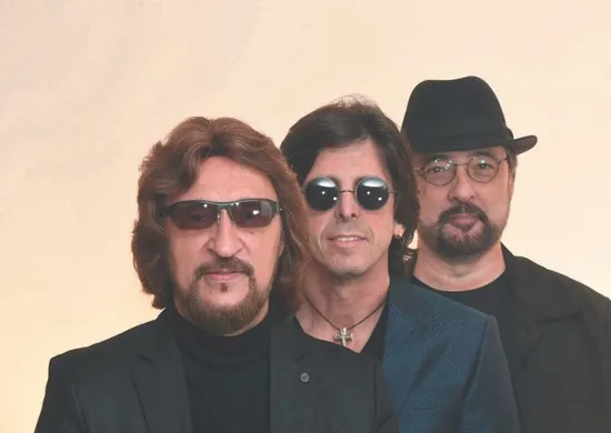 Imagem ilustrativa da imagem Shows e festas abrem outubro no ES; confira a programação