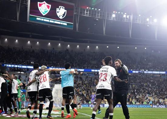 Imagem ilustrativa da imagem Vasco tenta convencer Conmebol a liberar jogo contra Boca no Maracanã