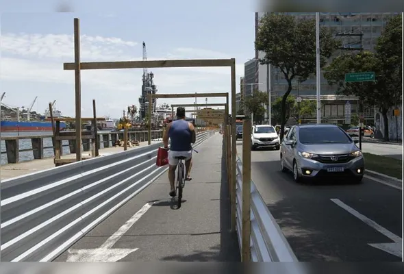 Beira-Mar ganha ciclovia provisória durante obras