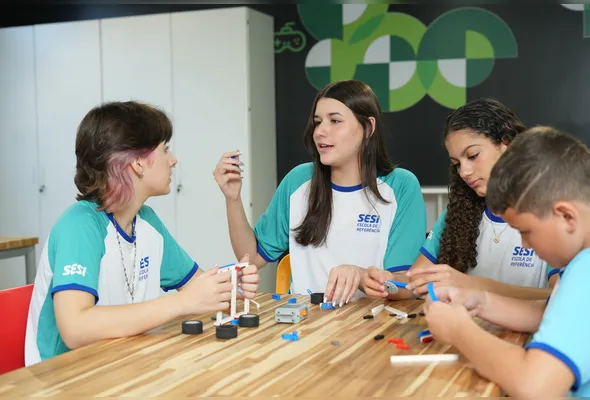 ROBÓTICA NA GRADE CURRICULAR: a partir de 2027 todas as turmas do 6º ao 9º ano da Rede Sesi passam a ter duas aulas semanais da disciplina