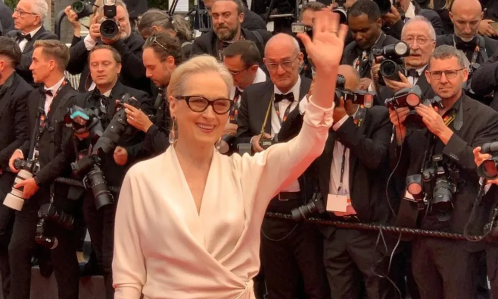 Grandes estrelas marcam presença na abertura do 77° Festival de Cinema de Cannes