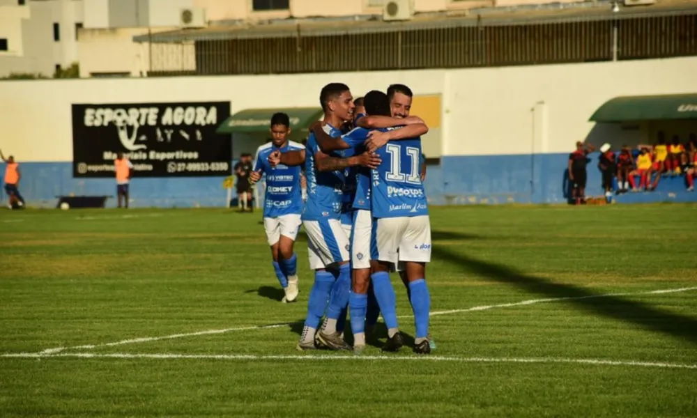 Vitória goleia o Vilavelhense é líder isolado do Grupo B da Copa ES