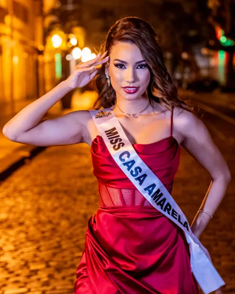 As mais belas candidatas disputam o título de Miss Recife nesta quinta