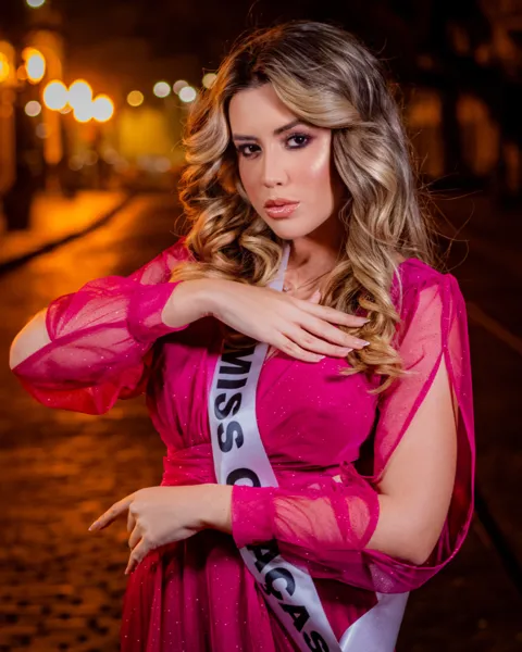 As mais belas candidatas disputam o título de Miss Recife nesta quinta