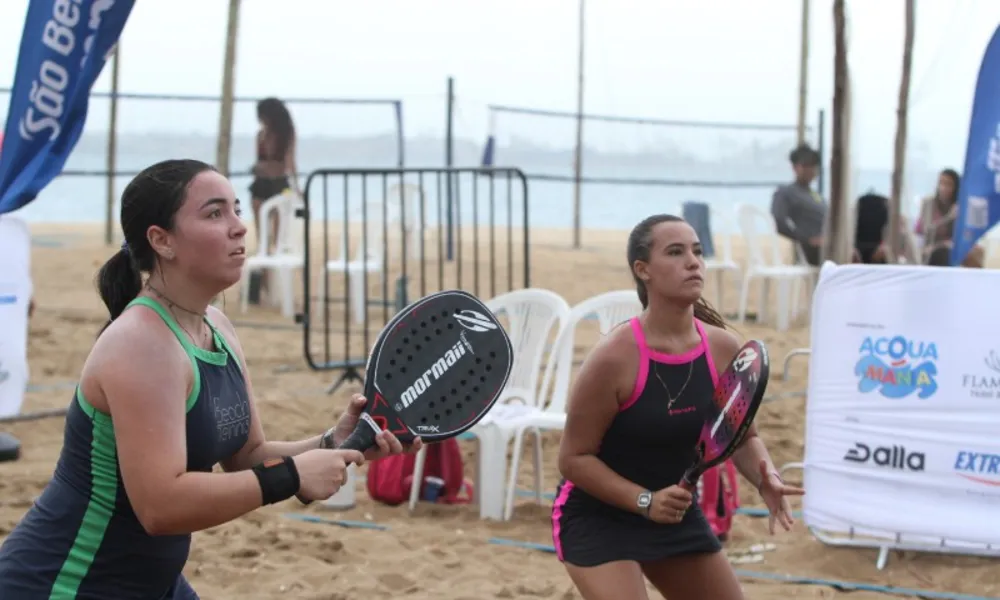 Veja as fotos do primeiro dia do Tribuna Open de Beach Tennis