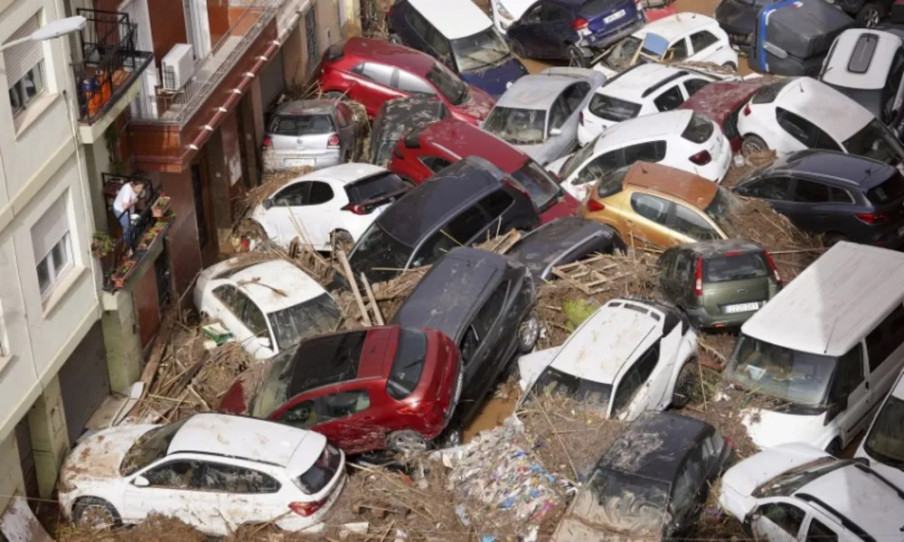 Tempestade violenta provoca estragos na Espanha; veja imagens