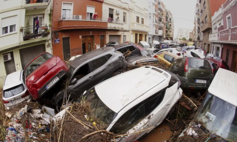 Tempestade violenta provoca estragos na Espanha; veja imagens