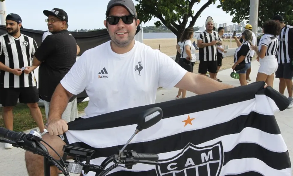 Torcedores do ES na final da Libertadores