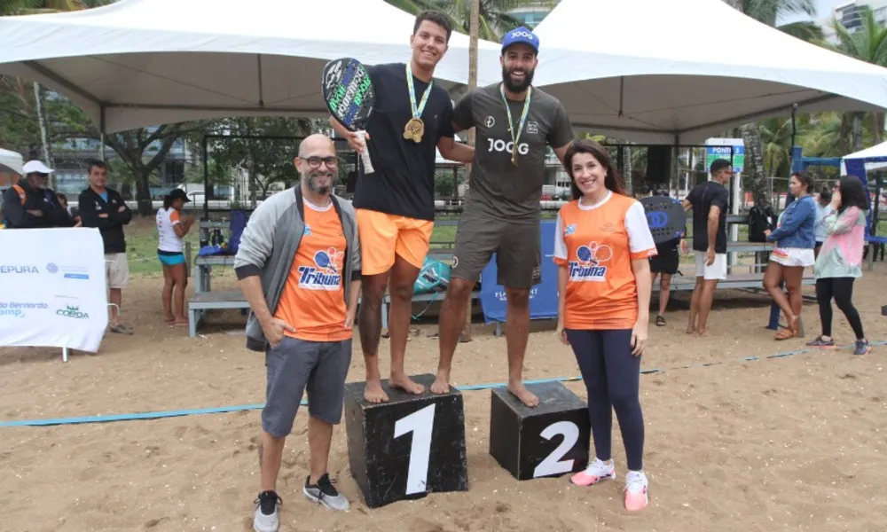 Veja fotos do Tribuna Open de Beach Tennis na Praia de Camburi