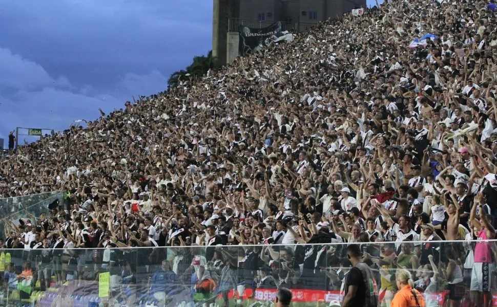 Vasco e Volta Redonda empatam em jogo no Kleber Andrade