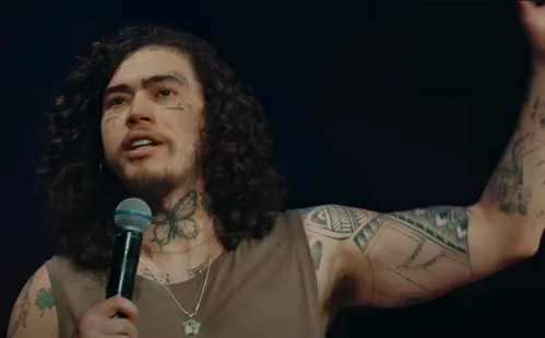 
          Imagem ilustrativa da imagem Whindersson Nunes se interna em clínica psiquiátrica
          