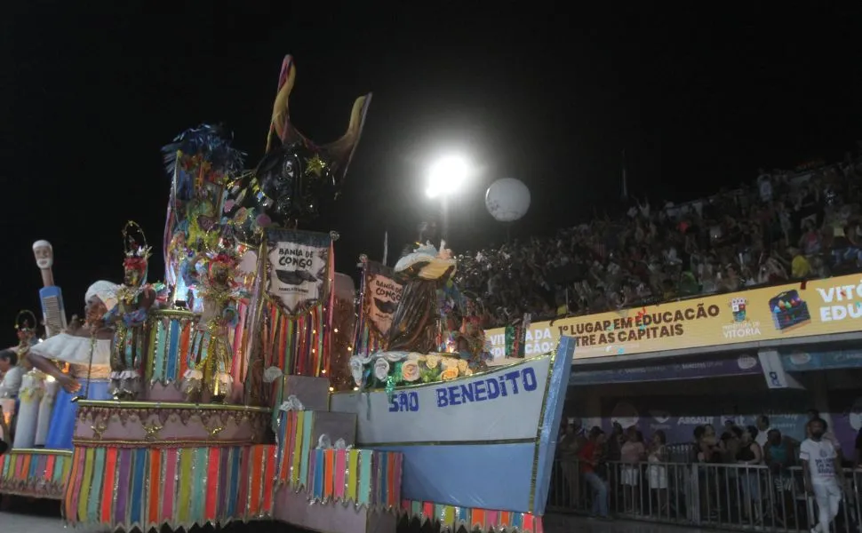 Chegou o que Faltava faz homenagem ao mangue e panela de barro no Sambão