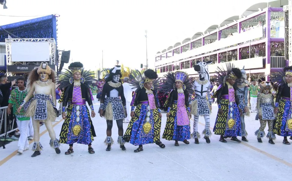 Imperatriz do Forte traz herança africana para o Carnaval