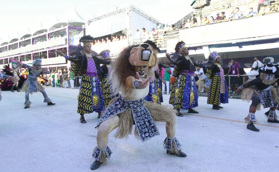 Imperatriz do Forte traz herança africana para o Carnaval