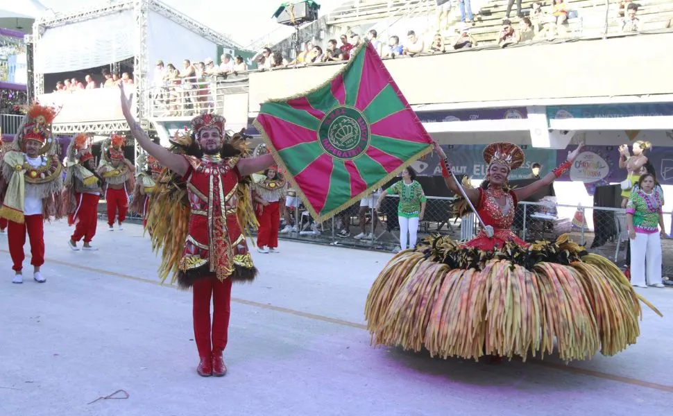 Imperatriz do Forte traz herança africana para o Carnaval