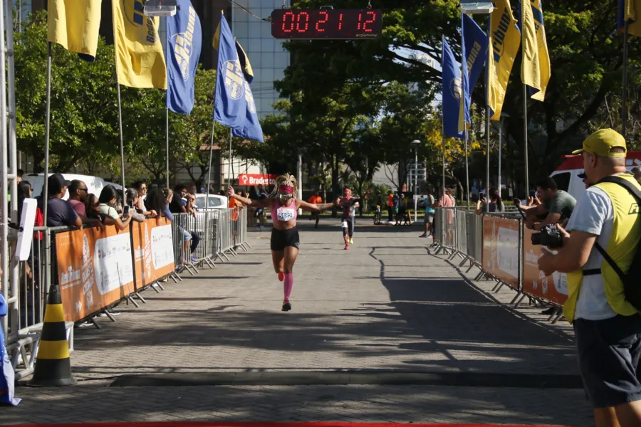 Veja a galeria de fotos da 9ª Corrida Tribuna Ruas da Cidade