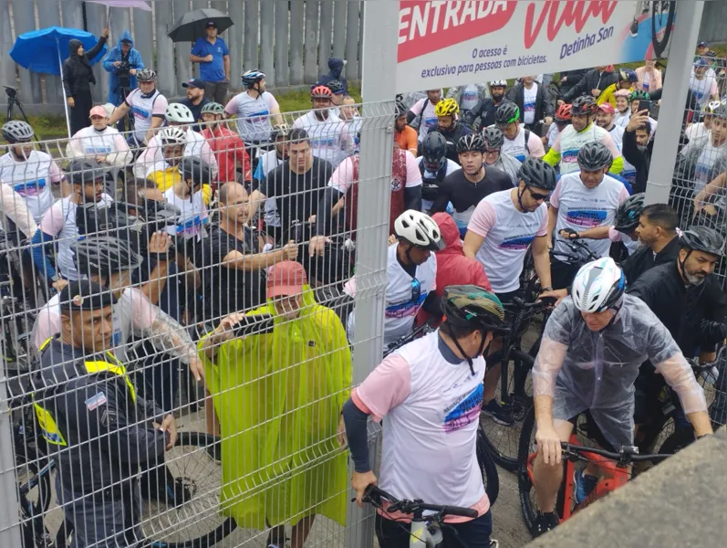 Ciclovia da Vida inaugurada com pedalaço