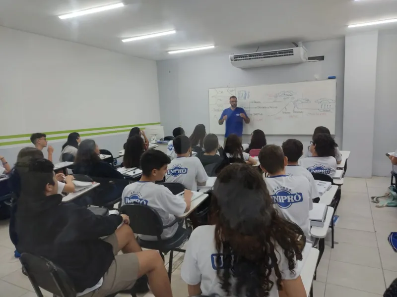 Unipró usa inteligência artificial como aliada dos alunos no ES