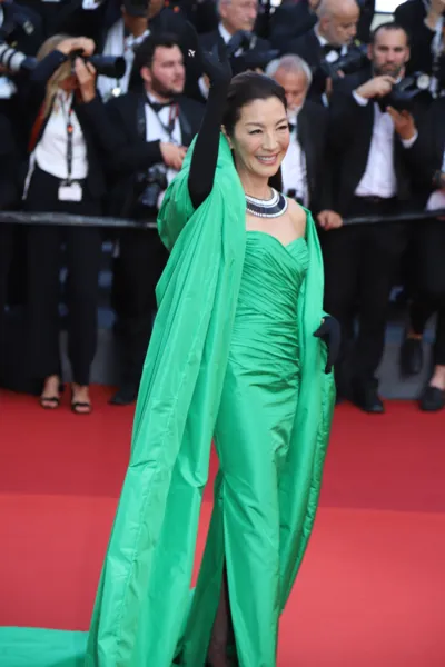 Tapete vermelho de Cannes vira desfile de moda durante festival de cinema