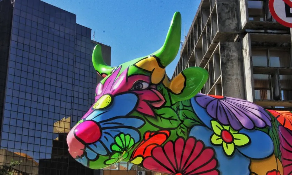 Vacas “invadem” as ruas da Vitória e Vila Velha em projeto de arte