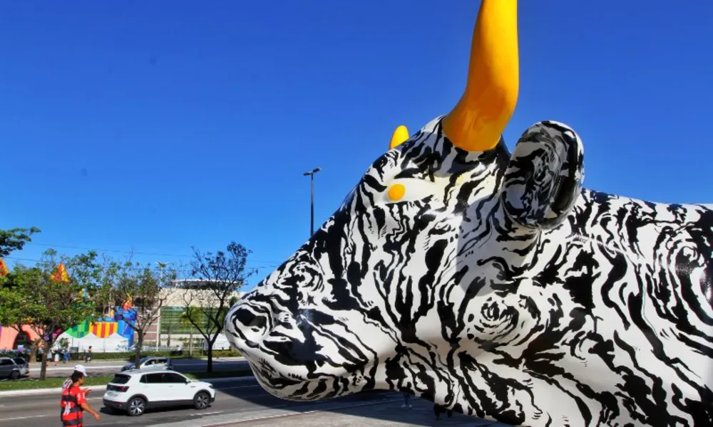 Vacas “invadem” as ruas da Vitória e Vila Velha em projeto de arte