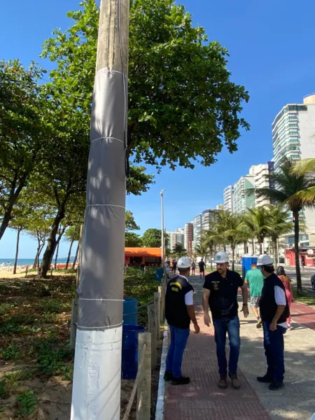 Postes da orla de Vila Velha passam por nova vistoria do Crea neste sábado