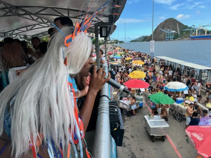 Regional da Nair atrai "mar de foliões" no Centro de Vitória