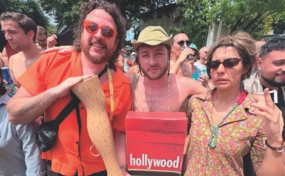 Alok comanda agito no Recife com luzes e fogos