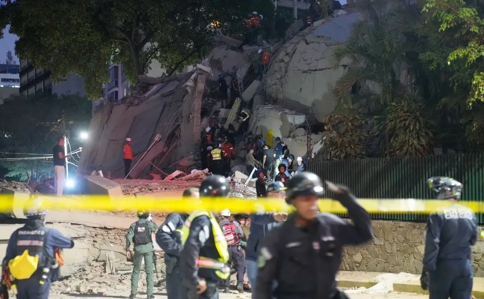 FOTOS: terremotos na Venezuela deixam mortos e destroem prédios
