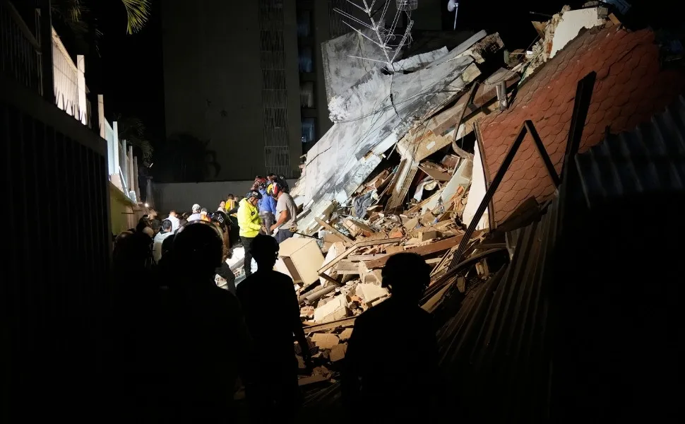 FOTOS: terremotos na Venezuela deixam mortos e destroem prédios
