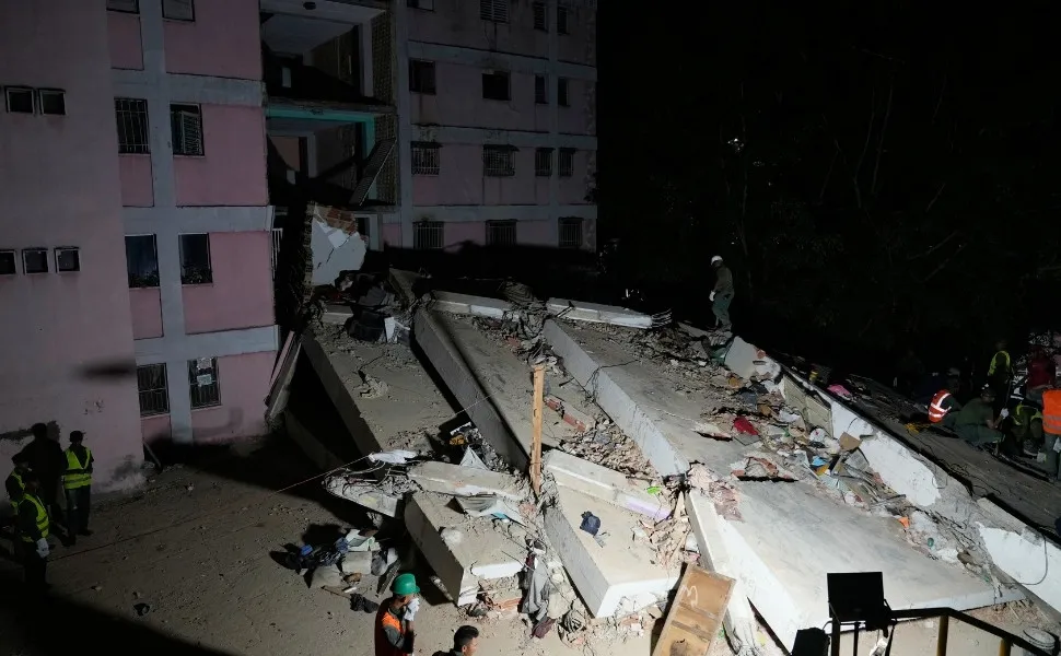 FOTOS: terremotos na Venezuela deixam mortos e destroem prédios